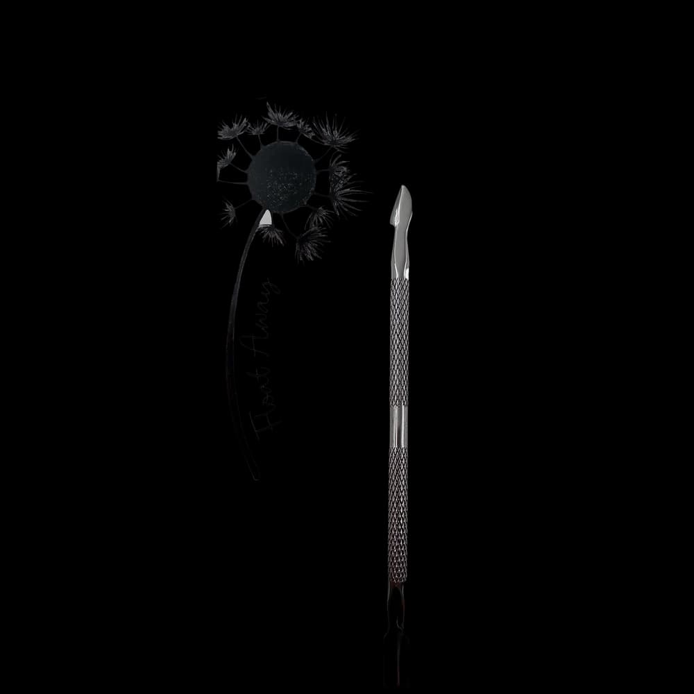 Spa Life Cuticle Pusher with Knife